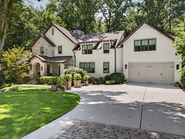 House for sale in Sandy Springs, Georgia