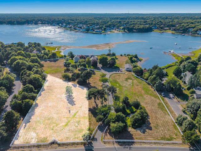 House for sale in Dennis, Massachusetts