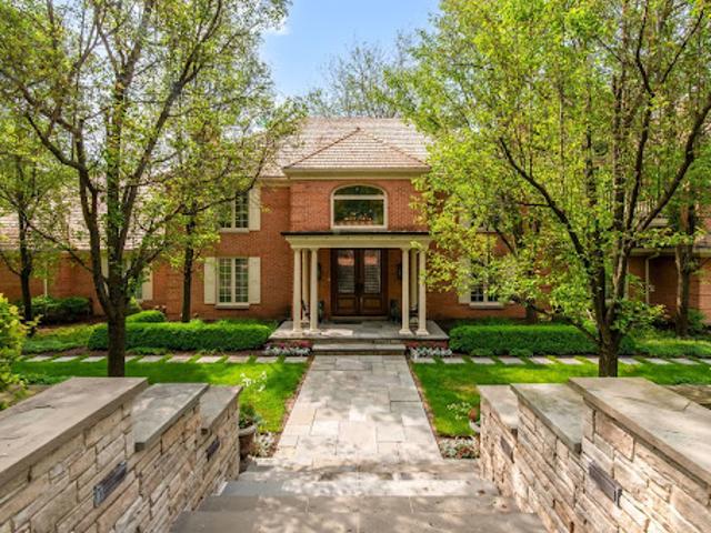 House for sale in Illinois