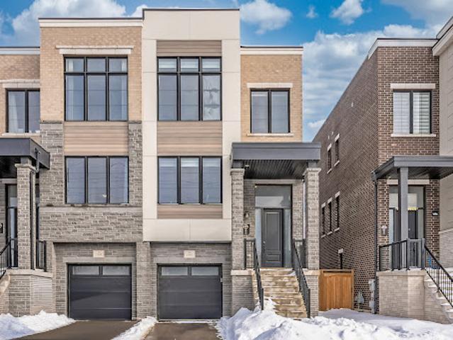 House for sale in Oakville, Ontario