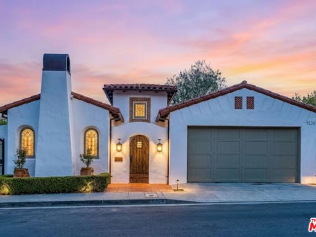 House for sale in Sherman Oaks Neighborhood Council District, Canoga Park