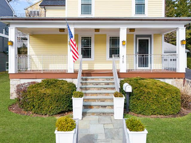House for sale in Pelham, New York