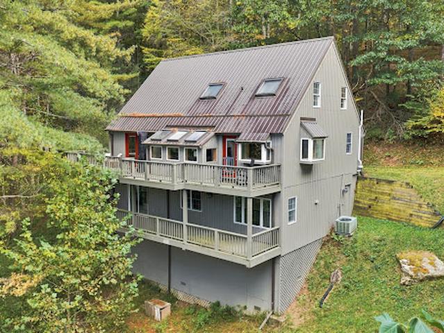 House for sale in Banner Elk, Avery County