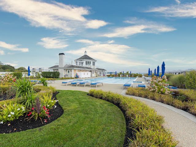 House for sale in Portsmouth, Rhode Island