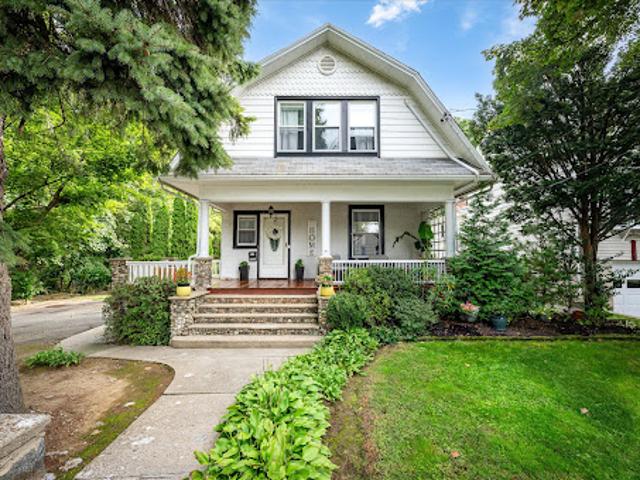 House for sale in New York