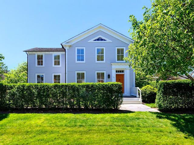 House for sale in Wainscott, New York