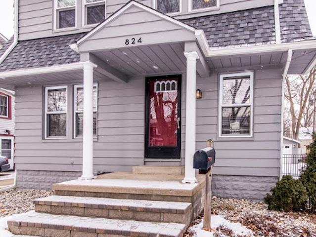 House for sale in Royal Oak