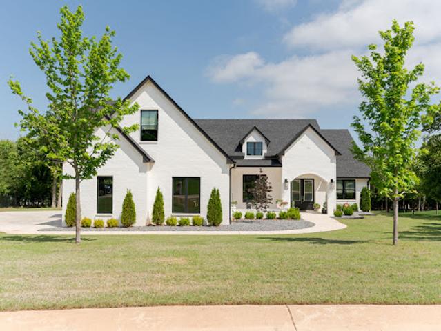 House for sale in Arcadia, Oklahoma