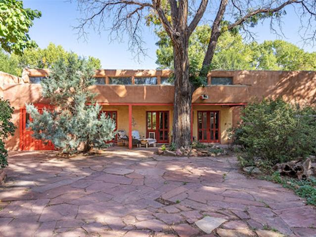 House for sale in New Mexico