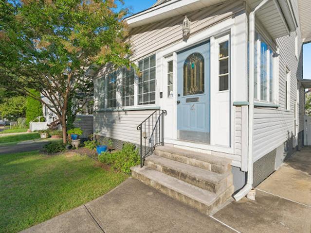House for sale in West Orange, New Jersey