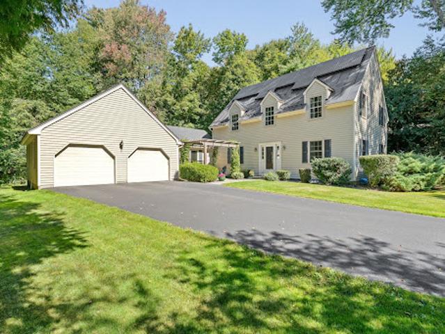 House for sale in Shelburne, Vermont