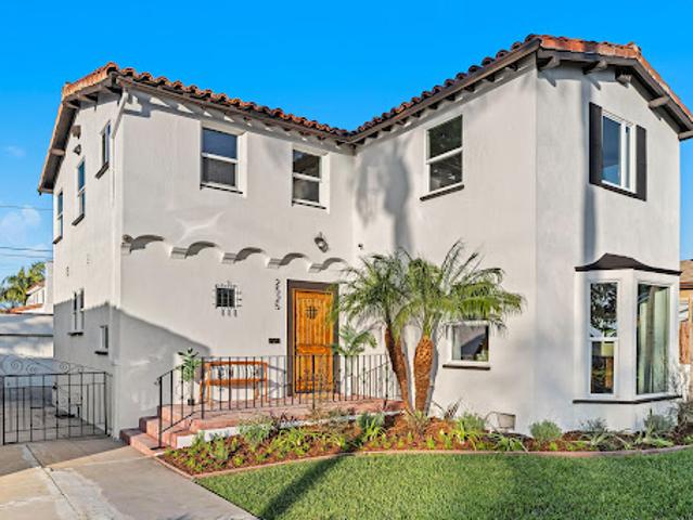 House for sale in Inglewood, California