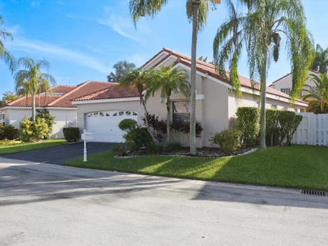 House for sale in Weston, Florida