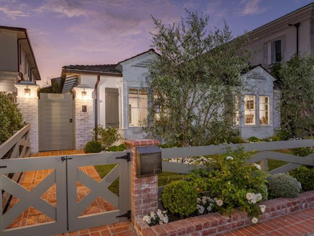 House for sale in Corona Del Mar, California