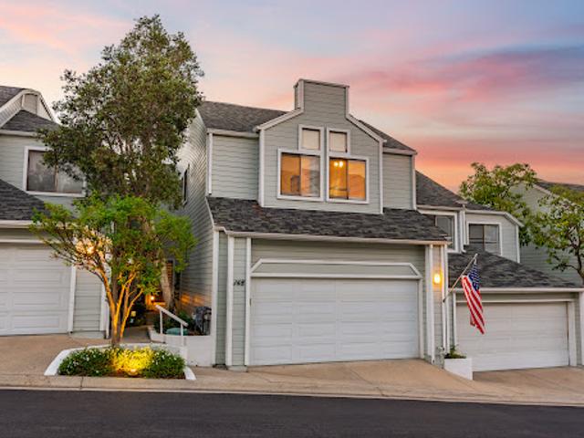 House for sale in Canoga Park, California