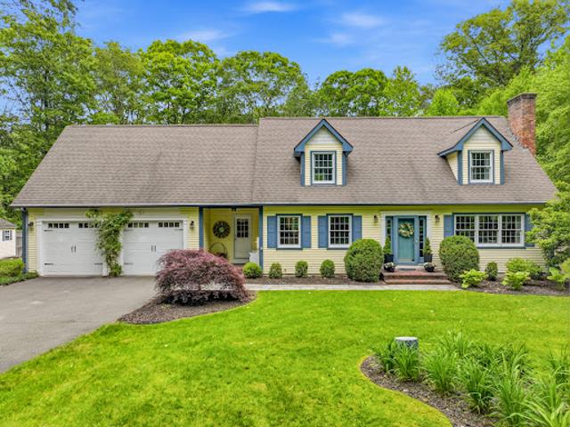 House for sale in Deep River, Connecticut