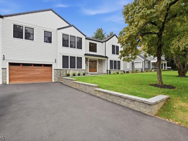 House for sale in Florham Park, New Jersey