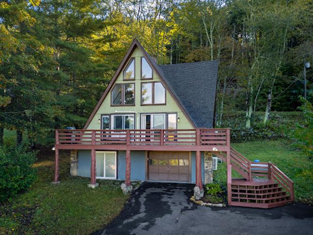 House for sale in Newland, North Carolina