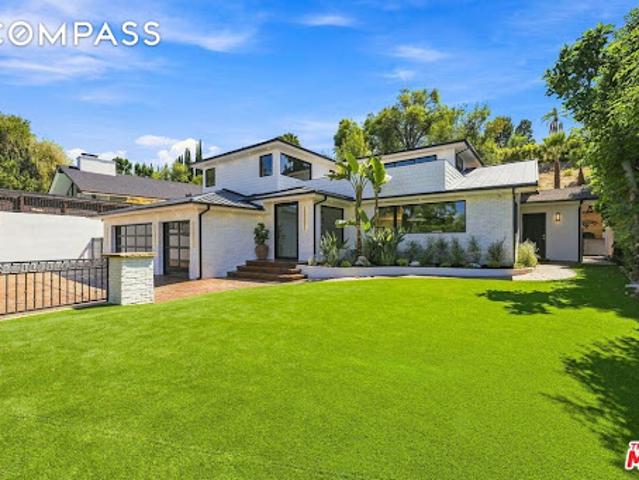 House for sale in Tarzana Neighborhood Council District, Canoga Park
