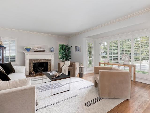 House for sale in Canoga Park, California