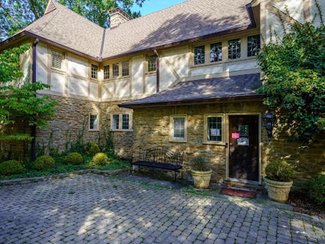 House for sale in Cincinnati, Hamilton County