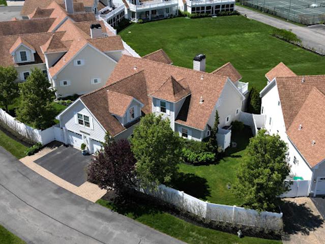 House for sale in Portsmouth, Rhode Island