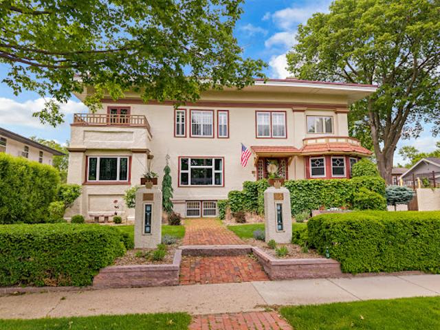 House for sale in Sioux Falls, South Dakota