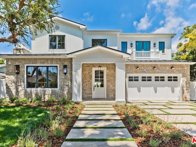 House for sale in Canoga Park, California
