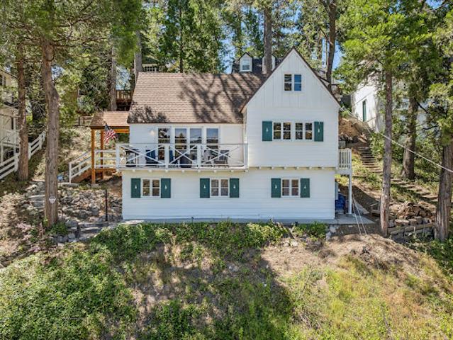 House for sale in Cedar Glen, California