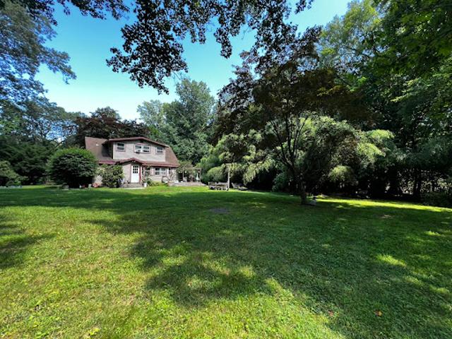 House for sale in Cortlandt Manor, New York