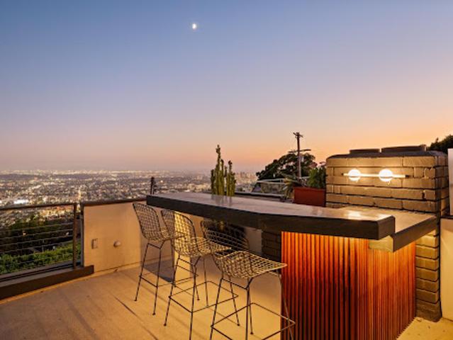 House for sale in Canoga Park, California