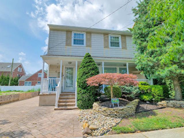 House for sale in Margate City, New Jersey
