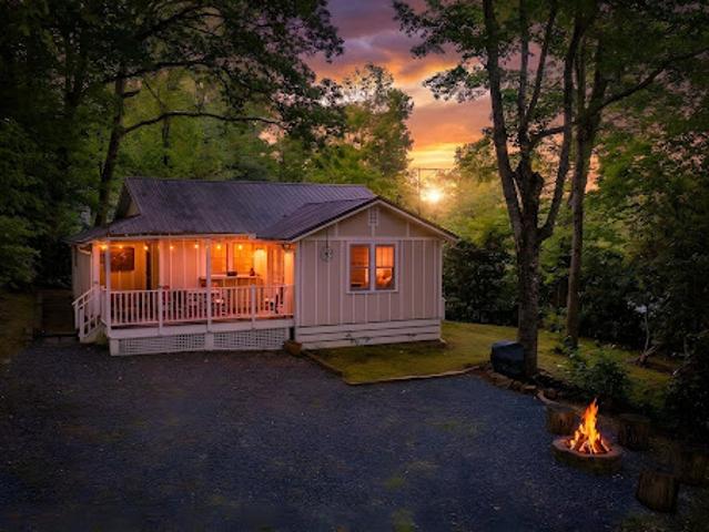 House for sale in Avery, North Carolina