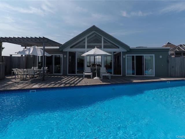 House for sale in Bohemia, New York