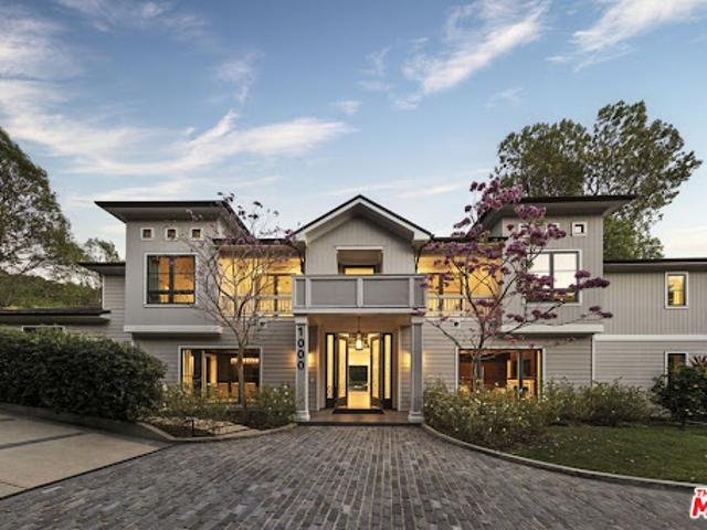 House for sale in Canoga Park, California