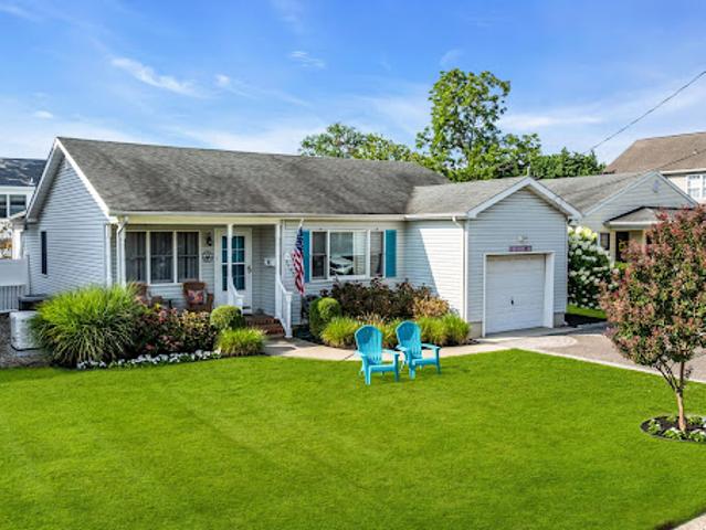 House for sale in Monmouth, New Jersey