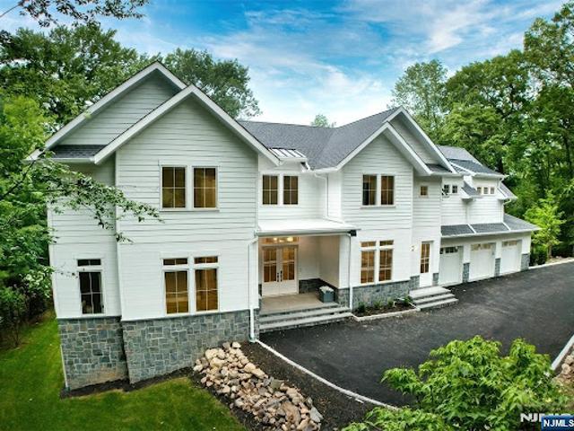 House for sale in Englewood, New Jersey