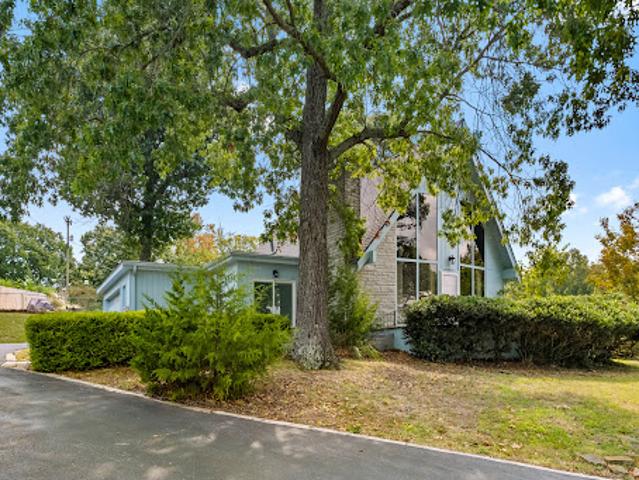 House for sale in Rogers, Benton County