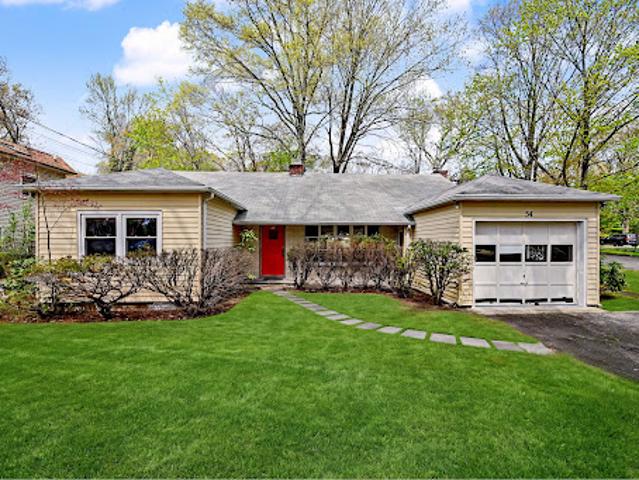 House for sale in Cos Cob, Connecticut