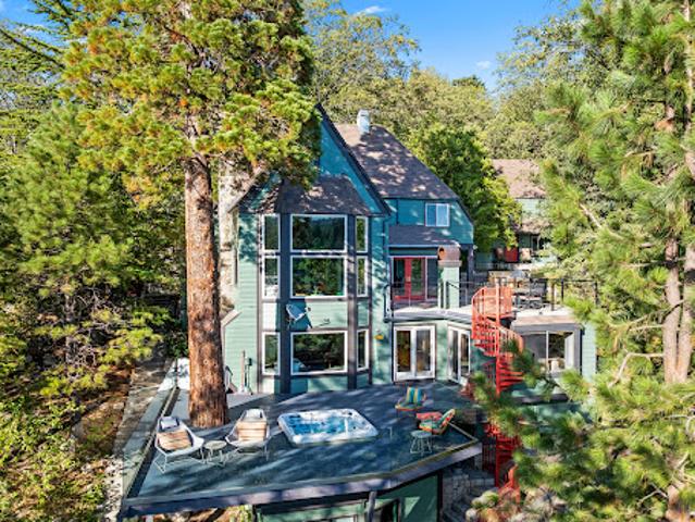 House for sale in Cedar Glen, California