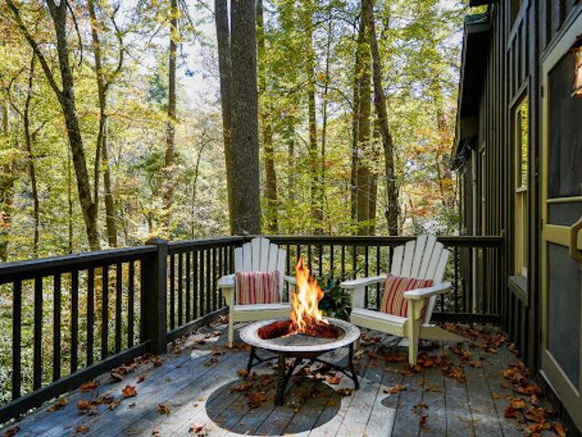 House for sale in Highlands, North Carolina