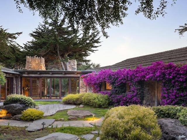 House for sale in County of Monterey offices, Salinas
