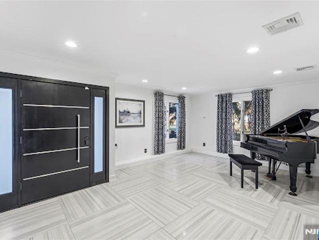 House for sale in New Jersey
