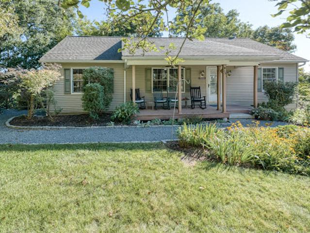 House for sale in Danbury, Connecticut