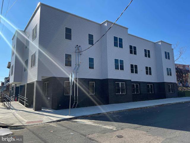 House for sale in Philadelphia, Philadelphia County