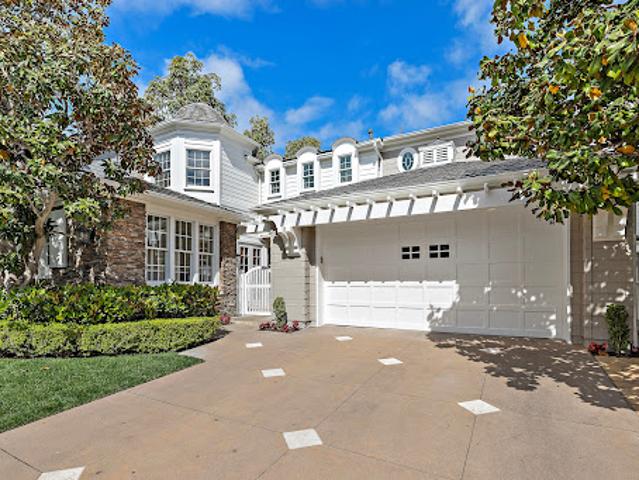 House for sale in Corona Del Mar, California