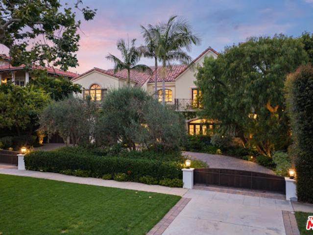 House for sale in Canoga Park, California
