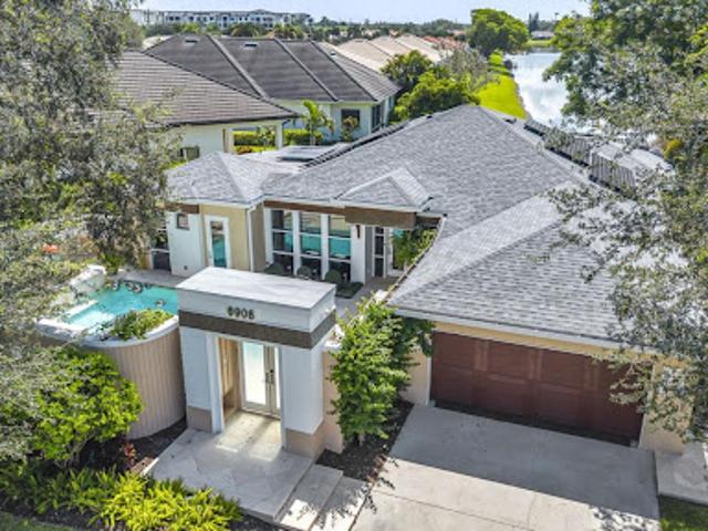House for sale in Naples, Florida