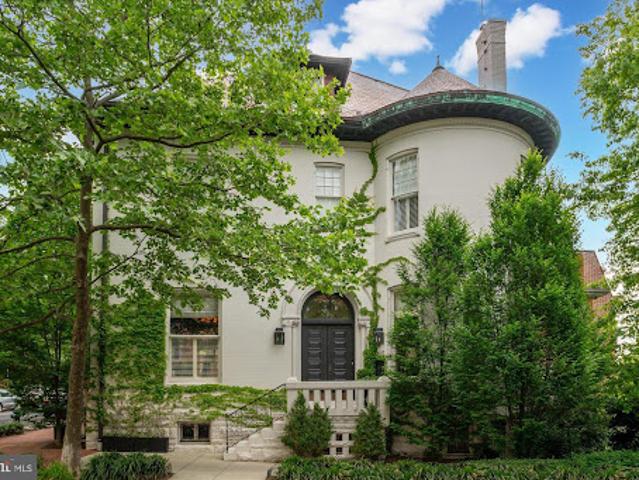 House for sale in Washington, Washington DC