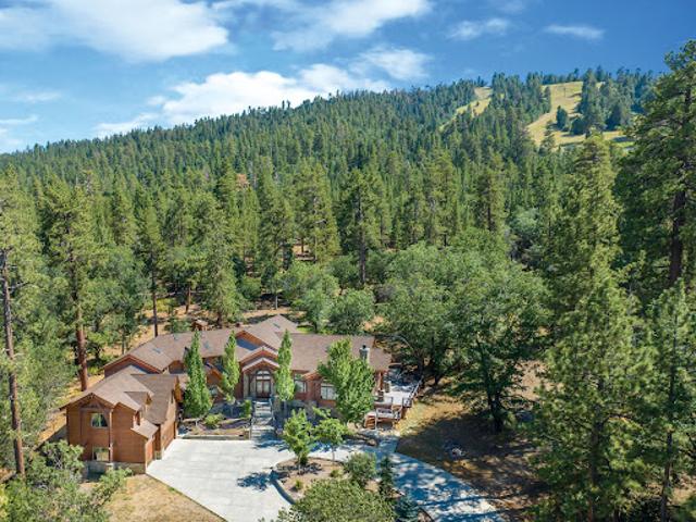 House for sale in Big Bear Lake, California